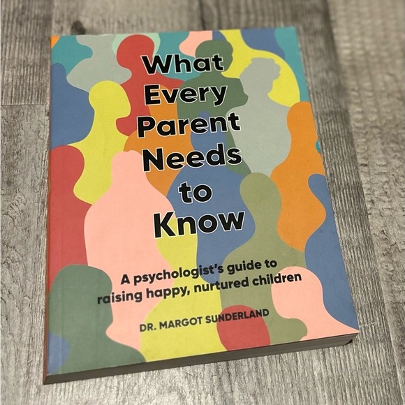 New What Every Parent Needs to Know Psychology Book - Picture 1 of 1